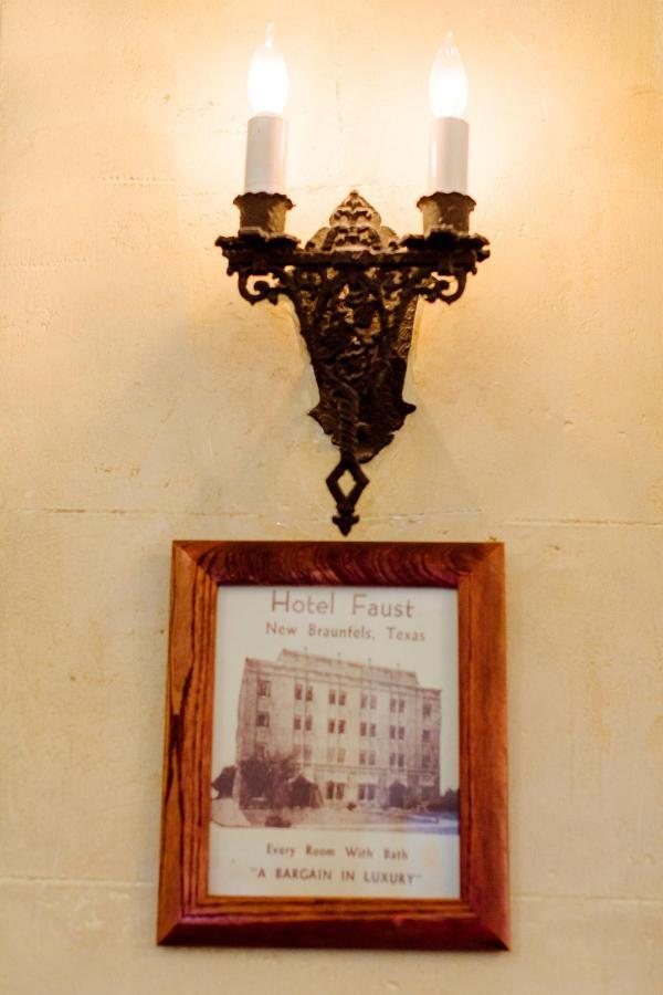 The Faust Hotel New Braunfels Bagian luar foto