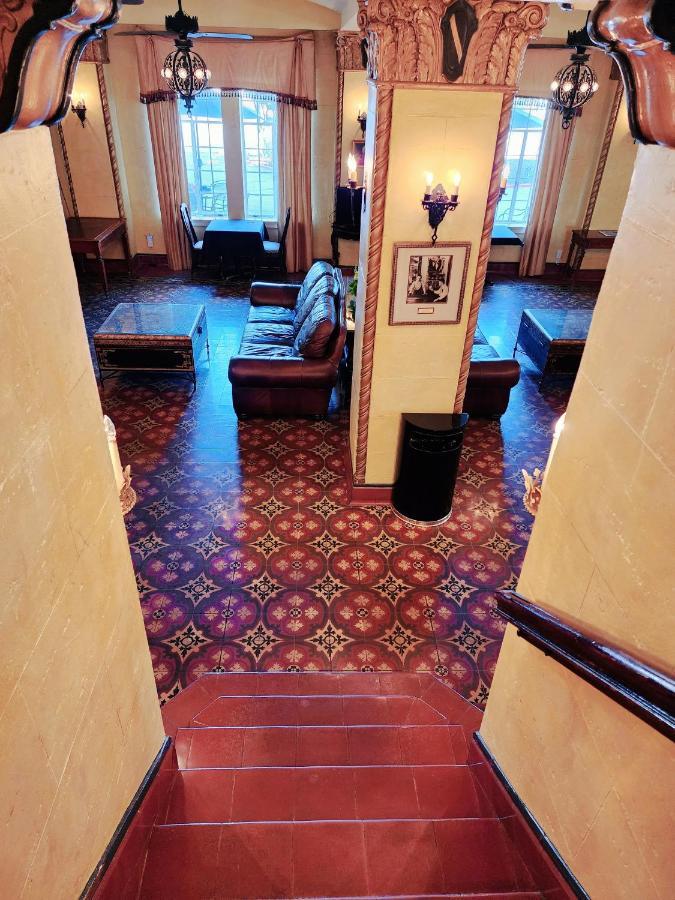 The Faust Hotel New Braunfels Bagian luar foto