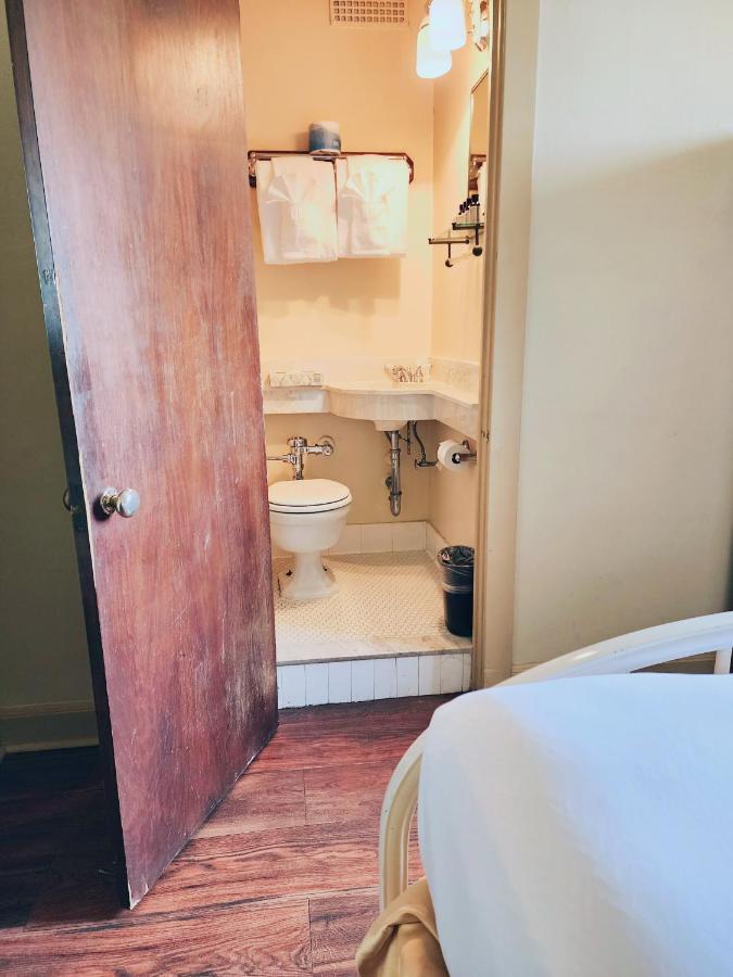 The Faust Hotel New Braunfels Bagian luar foto